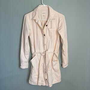 Unpublished Light Weight Tie Waist Cream Jacket